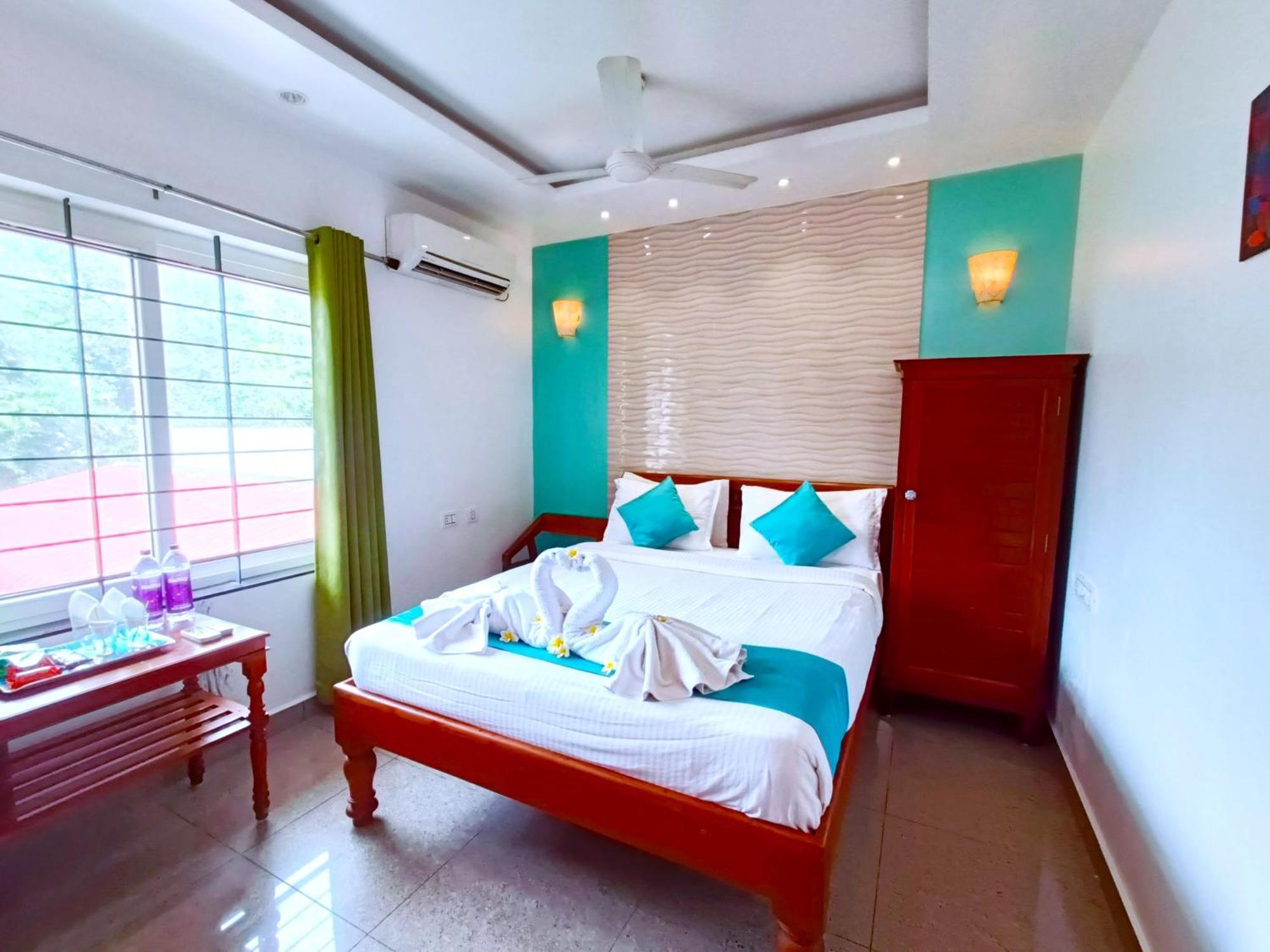 Le Holiday Inn Pondicherry Exterior photo